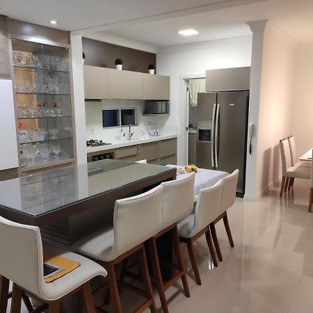 Apartamento Luxo Meia Praia Итапема Экстерьер фото