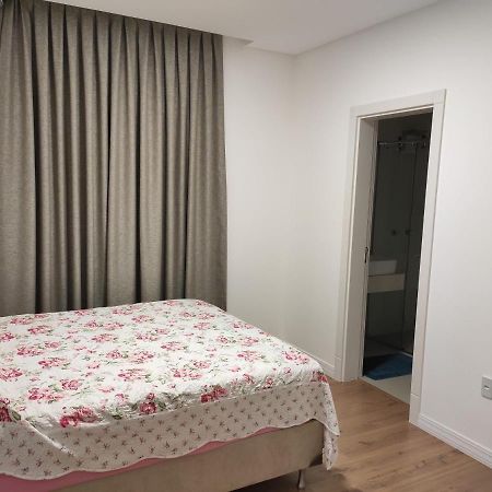 Apartamento Luxo Meia Praia Итапема Экстерьер фото