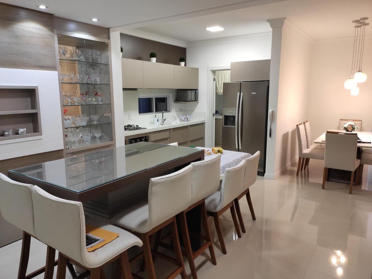 Apartamento Luxo Meia Praia Итапема Экстерьер фото