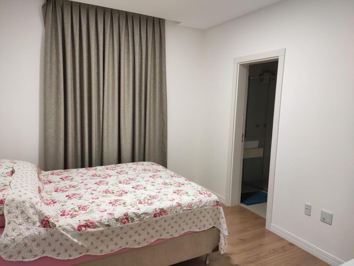 Apartamento Luxo Meia Praia Итапема Экстерьер фото